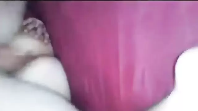 Azerka'yı kocasından gizlice taşaklarına kadar siktim.